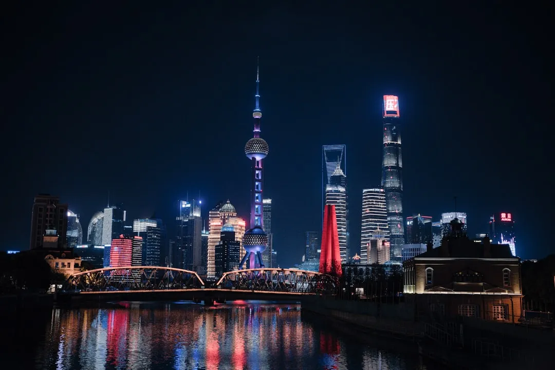 货架与工具柜搭配方案:提升车间物料管理效率