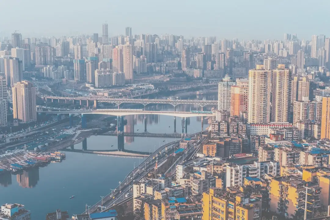 重型货架选型指南：不同车间存储场景下的承重与布局分析